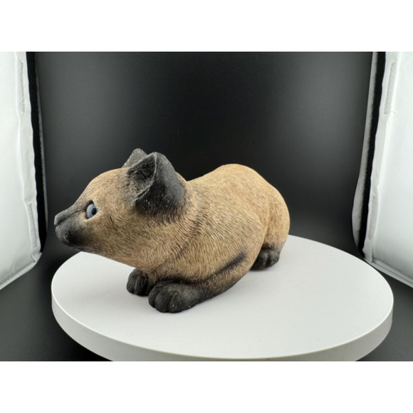 Vintage 1982 Sandcast Siamese Cat Figurine by Sandra Brue - Picture 7 of 10